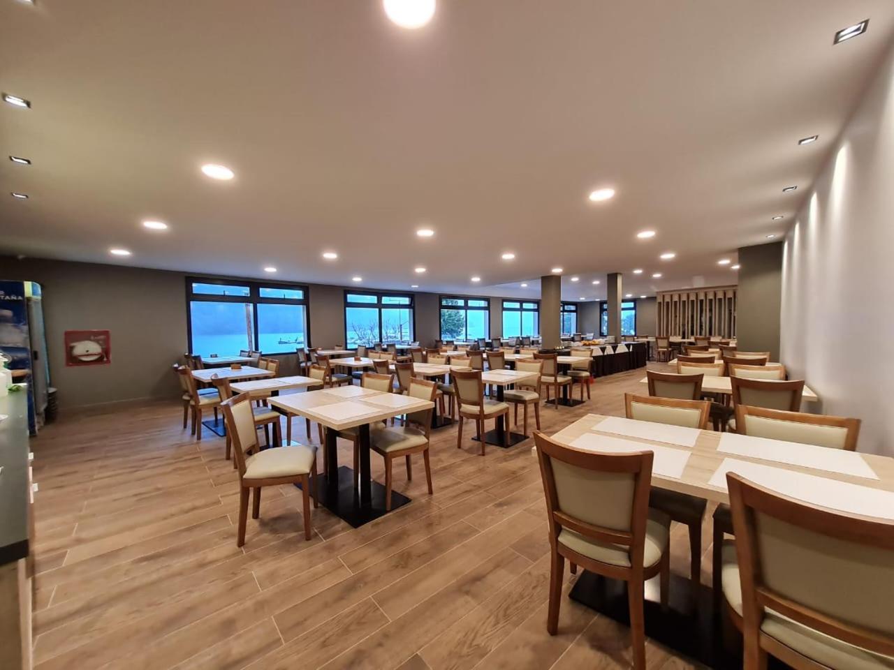 סן קרלוס דה ברילוצ'ה Hotel Alun Nehuen מראה חיצוני תמונה